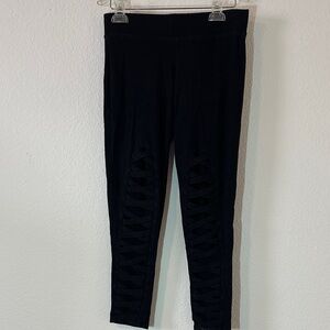 Torrid Black Cutout Mesh Inset Leggings‎ – Size 0